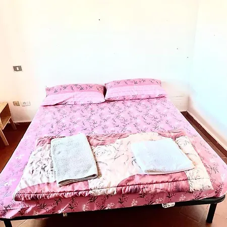 Cozy Bedroom Guest house